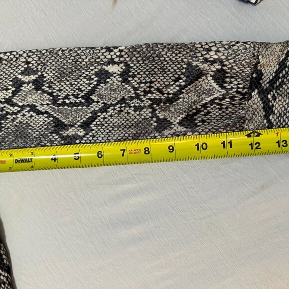 TOM FORD Era Authentic Gucci Python Print Men’s Shirt, Size Large - Picture 8 of 14